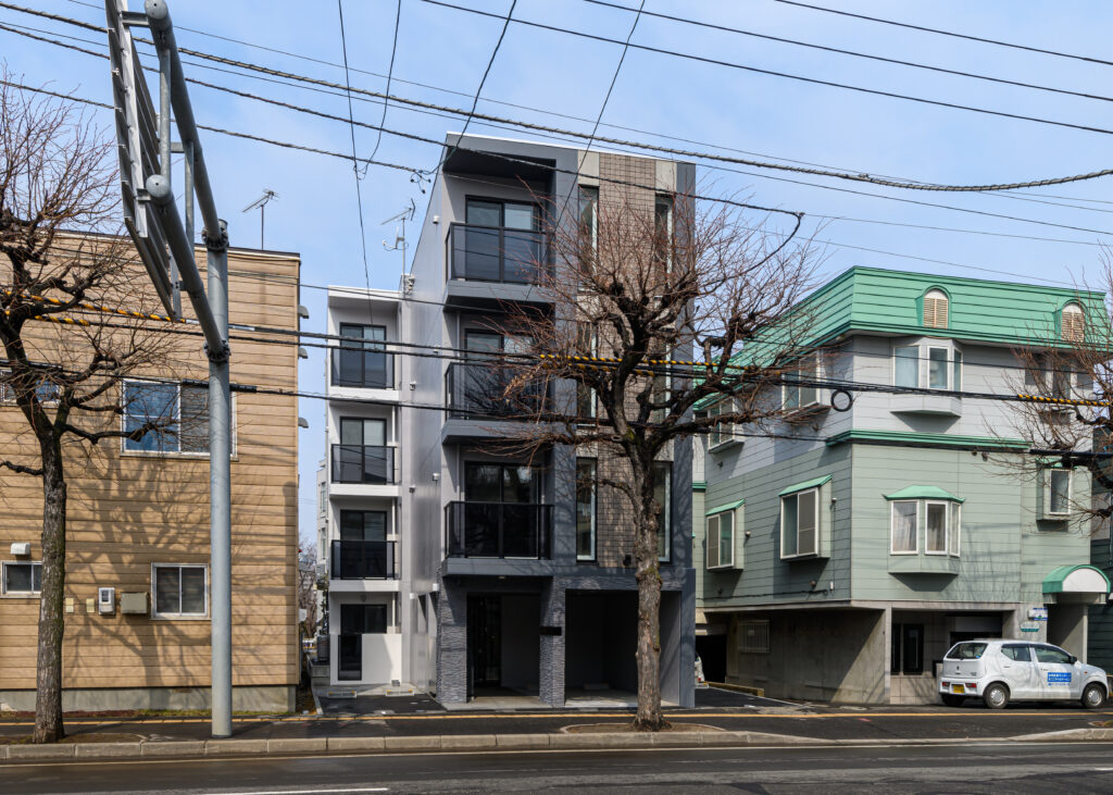 札幌市豊平区豊平6条2丁目 WRC造 4階建 共同住宅 11戸|施工事例|株式会社エフリード|北海道札幌市のアパート・マンションの建築施工管理会社 札幌市豊平区豊平6条2丁目 WRC造 4階建 共同住宅 11戸|施工事例|株式会社エフリード|北海道札幌市のアパート・マンションの建築施工管理会社